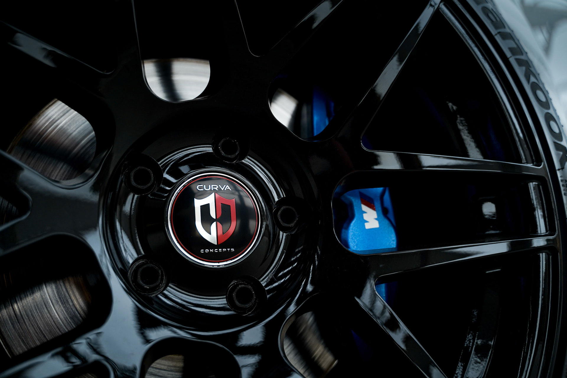 Curva Concepts C300 Aftermarket Wheels on a BMW 340i M Sport