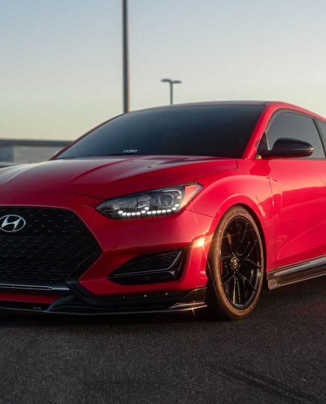 Hyundai Veloster N with an Adro body kit and Flow Forged CFF70's in 18x8.5 +40