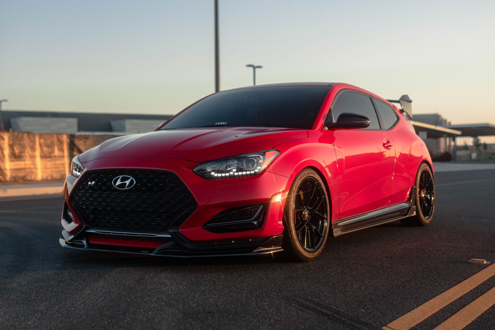 Hyundai Veloster N with an Adro body kit and Flow Forged CFF70's in 18x8.5 +40