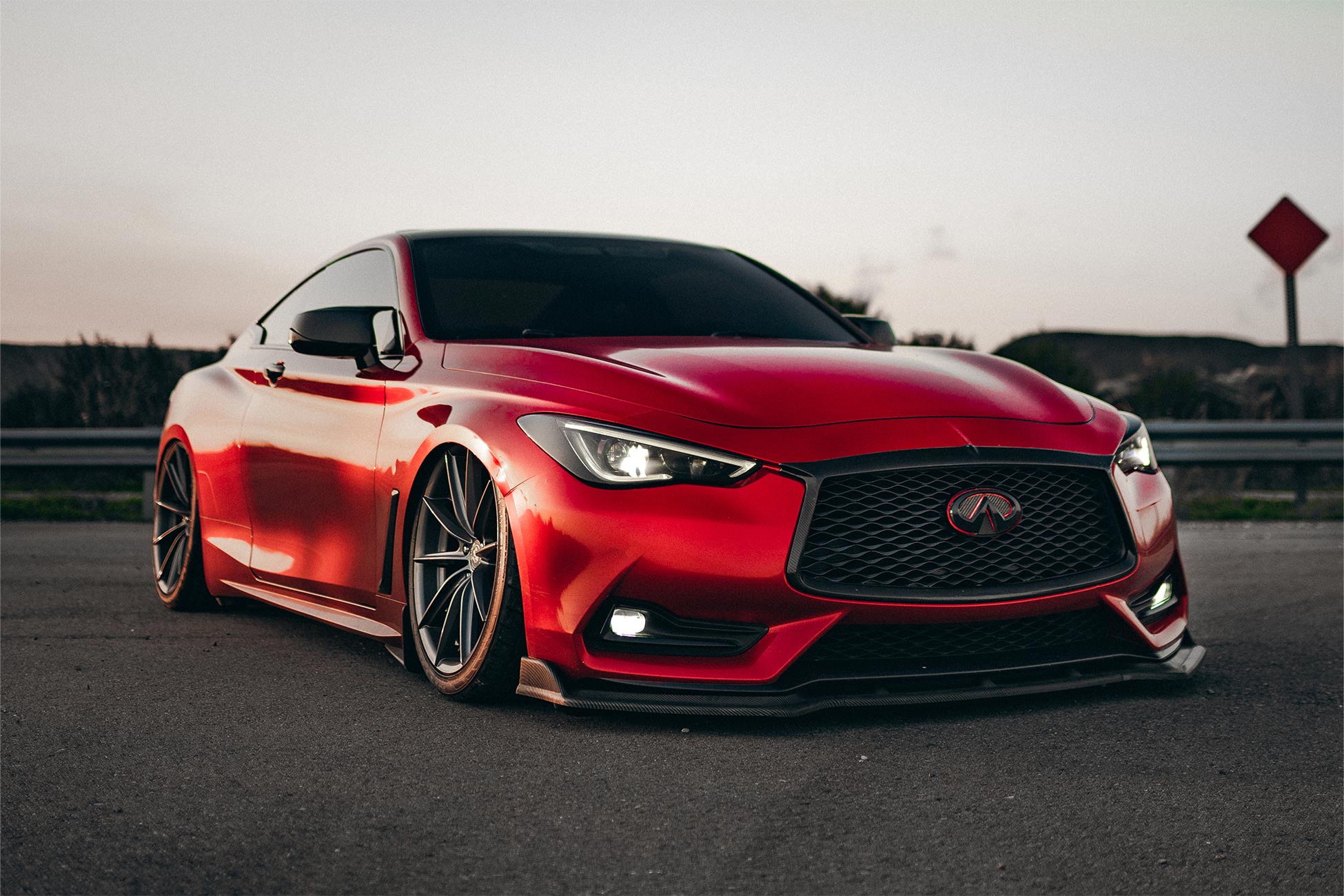 Bagged Q60 on staggered 20" C46's