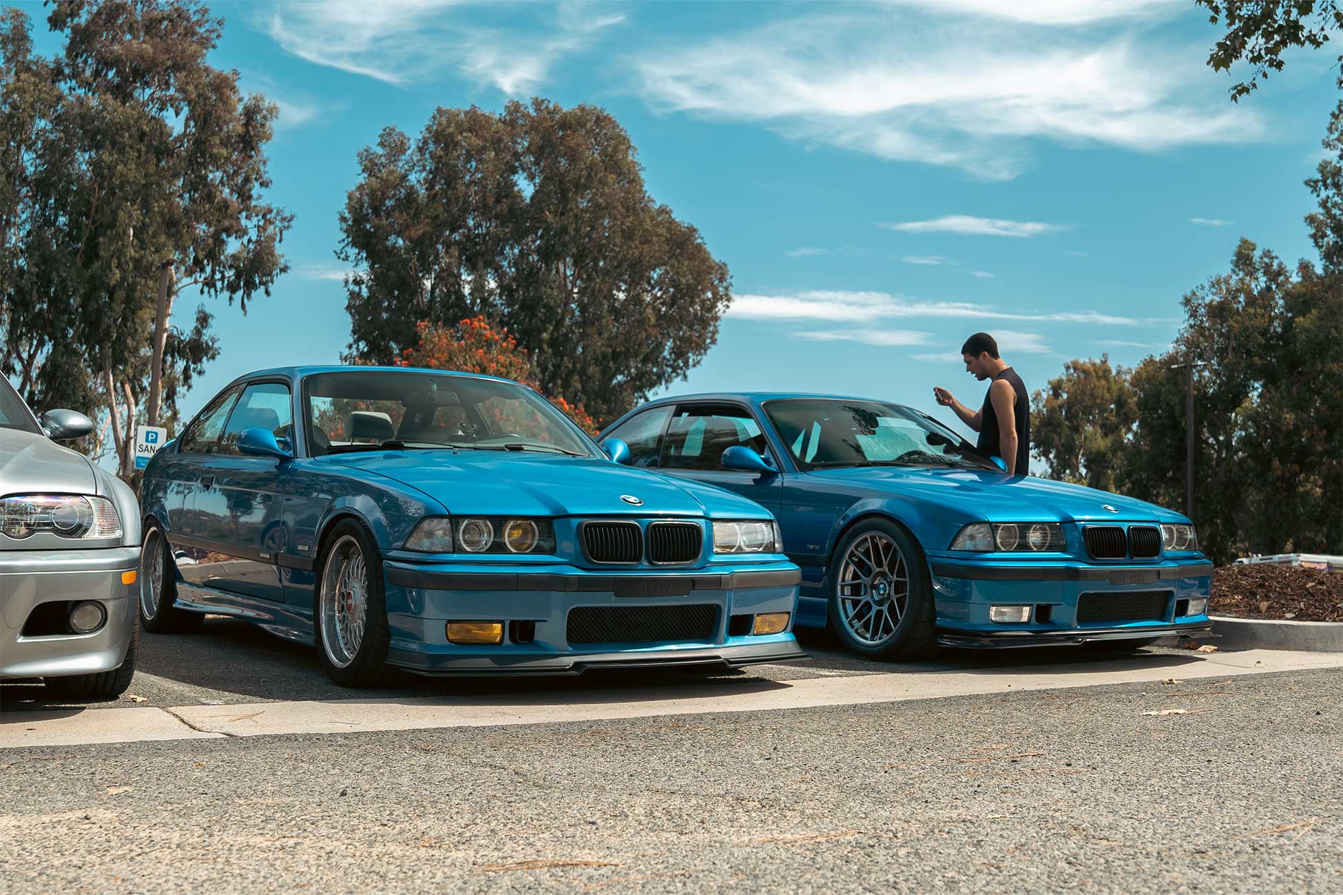 Two blue E36 BMW's at SDBimmers Fest 2022