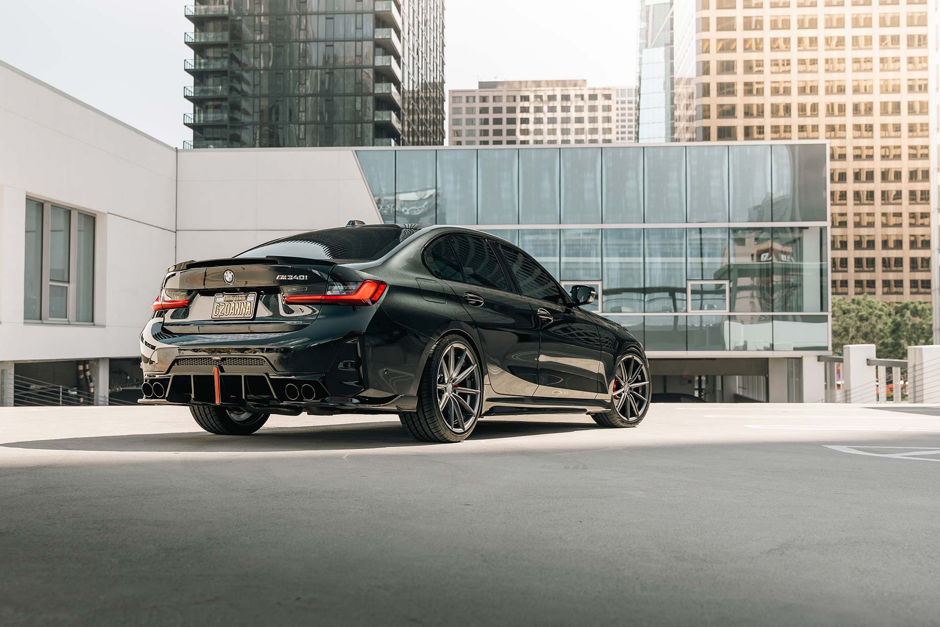 black g20 bmw m340i with gunmetal cff46 flow forged wheels