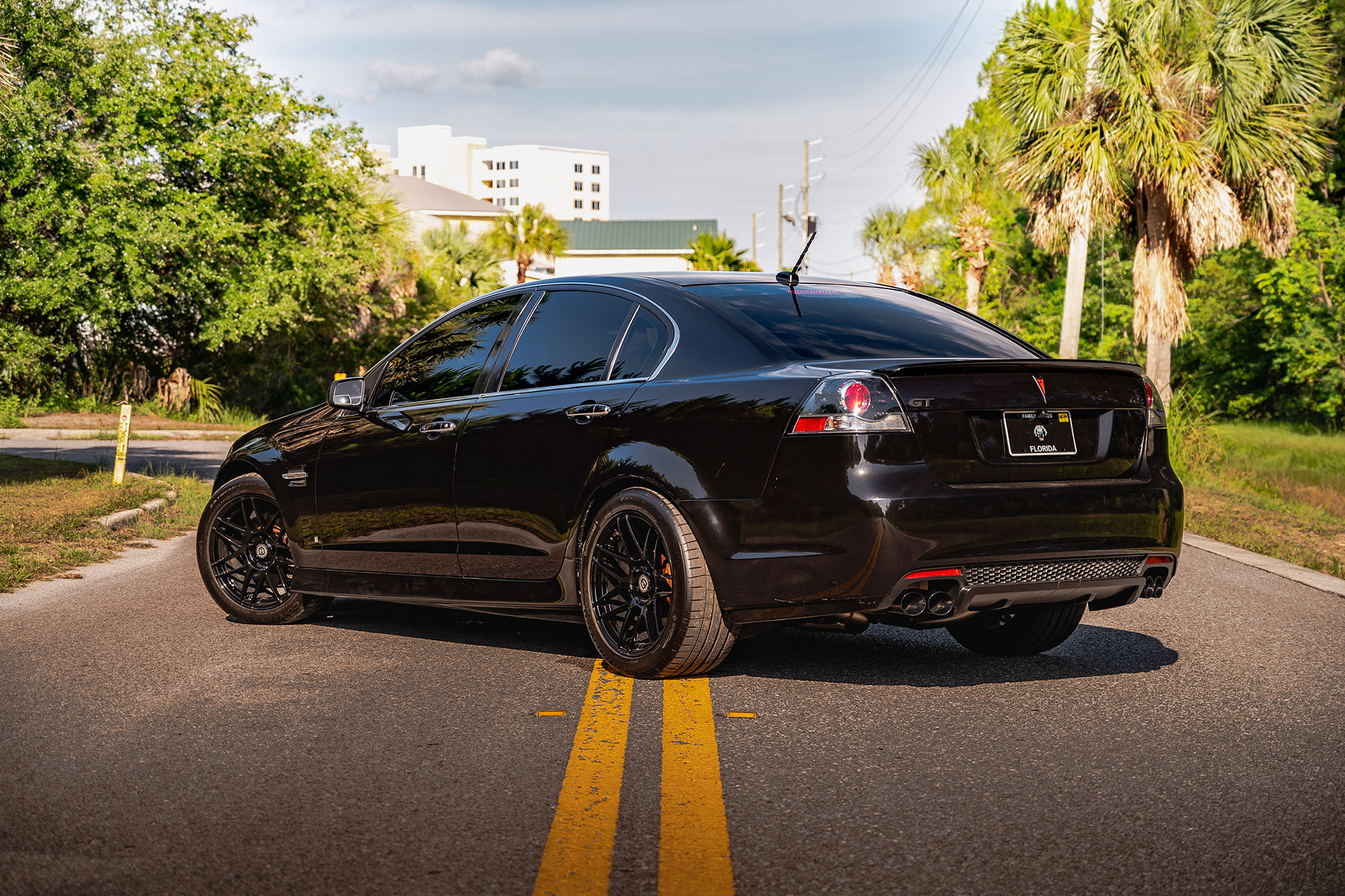 black pontiac g8 gt with gloss black flow forged cff300 performance wheels
