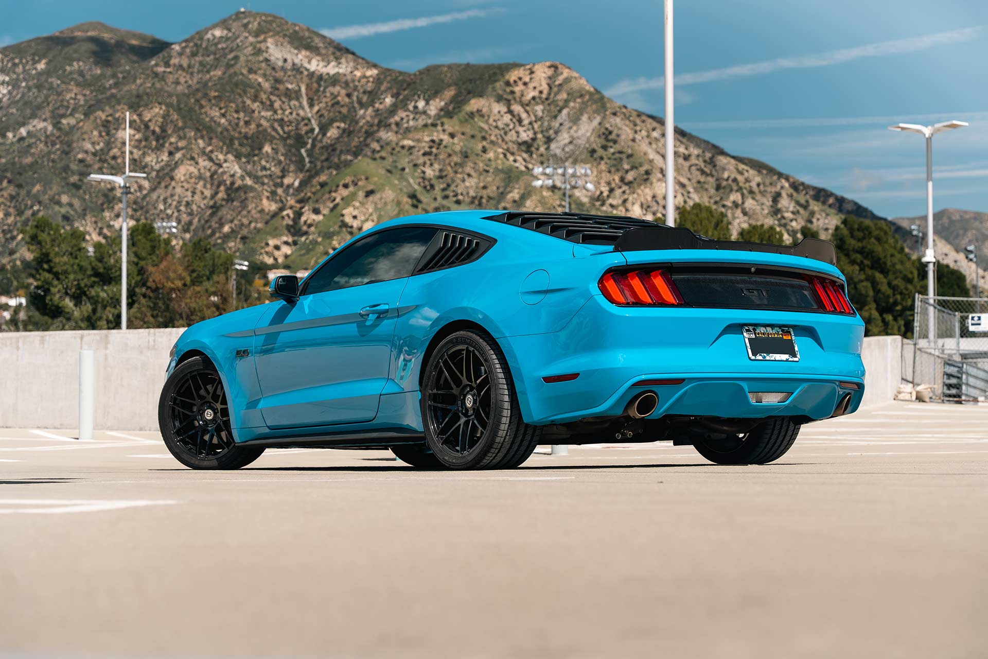 blue ford mustang gt s550 with gloss black cff300 flow forged wheels