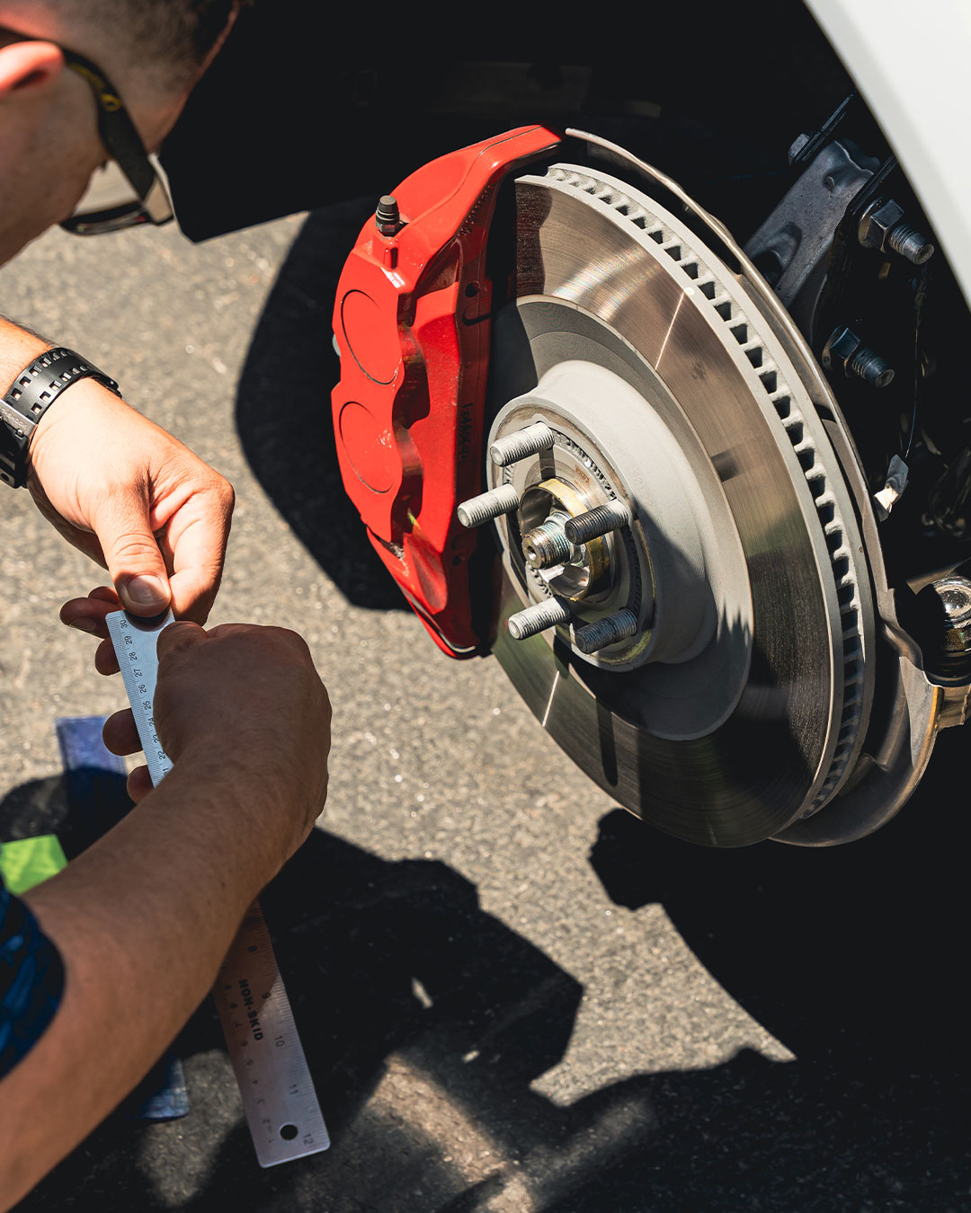 curva concepts fitment expert measuring bolt pattern pcd on test vehicle
